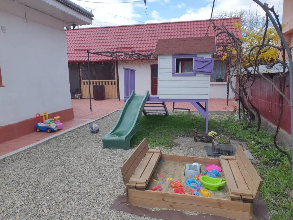 Casa Jeni Villa Humulesti Luaran gambar